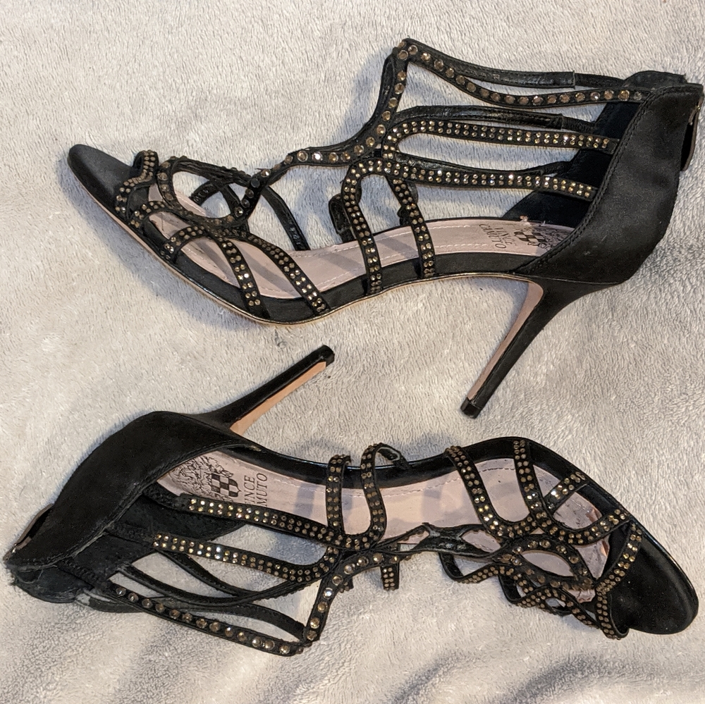 Vince camuto sz 8 cutout ankle stilleto